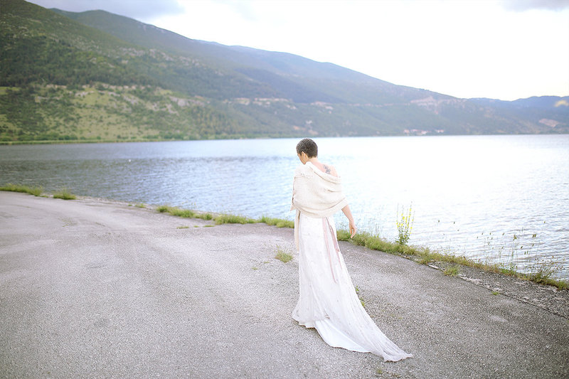 Wedding inspiration on the Island in Pamvotida Lake!