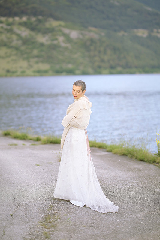 Wedding inspiration on the Island in Pamvotida Lake!