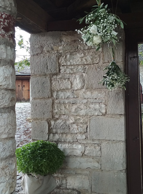 Olive themed wedding in Zagorochoria!