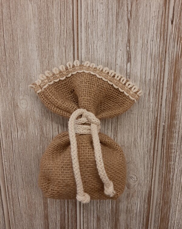 Burlap pouch 